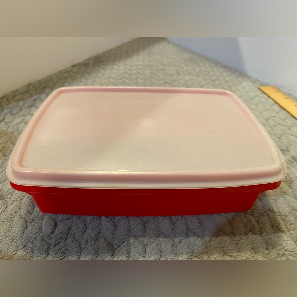 Vintage Tupperware Stow n Go 3 piece rectangle organizer in red and white